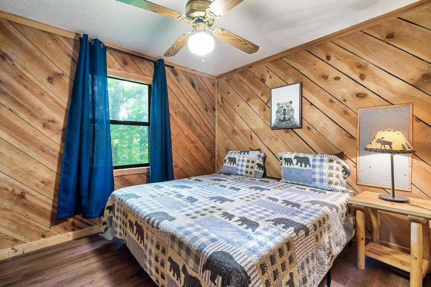 Romantic Mtn Cabin Hot Tub & Jacuzzi Views Sevierville Bagian luar foto