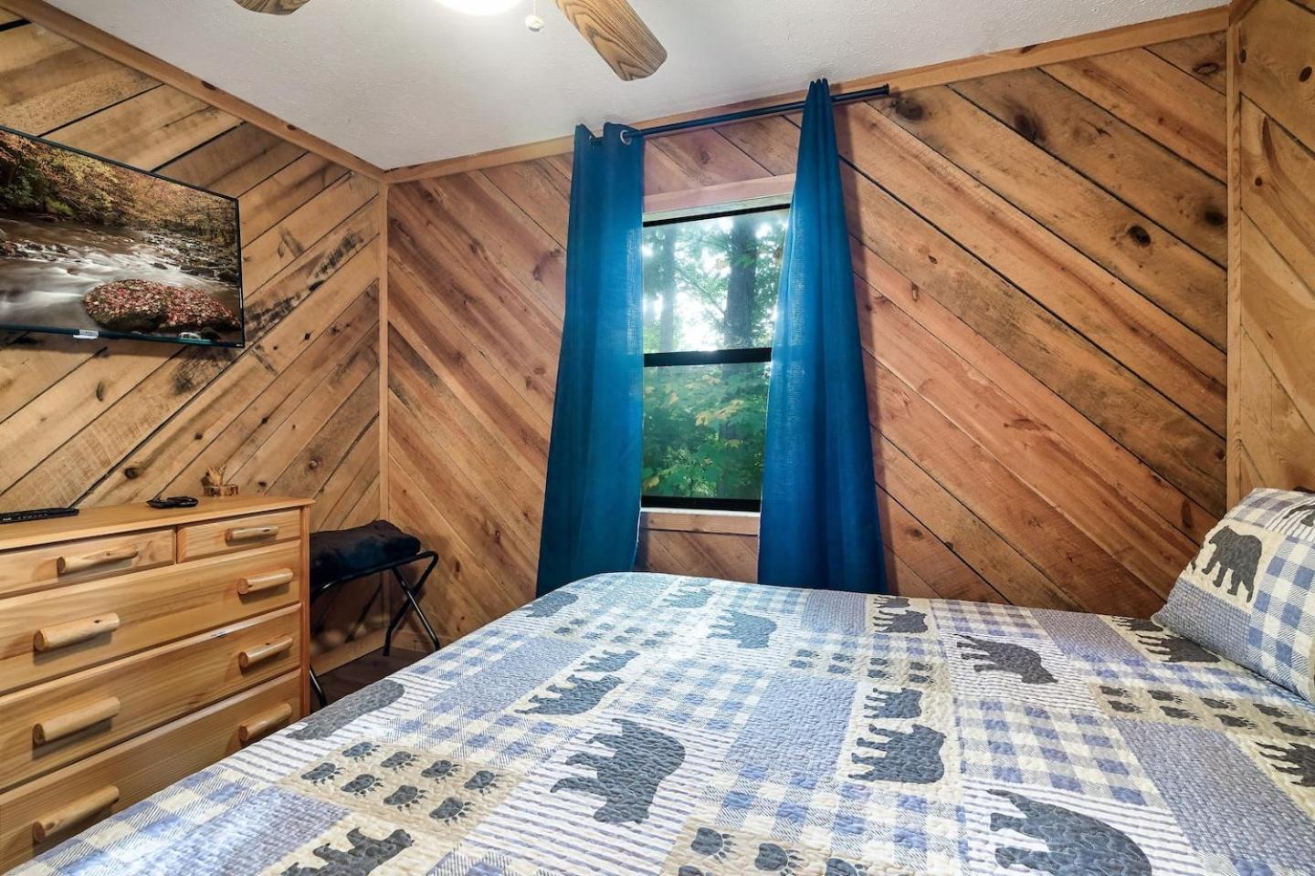Romantic Mtn Cabin Hot Tub & Jacuzzi Views Sevierville Bagian luar foto