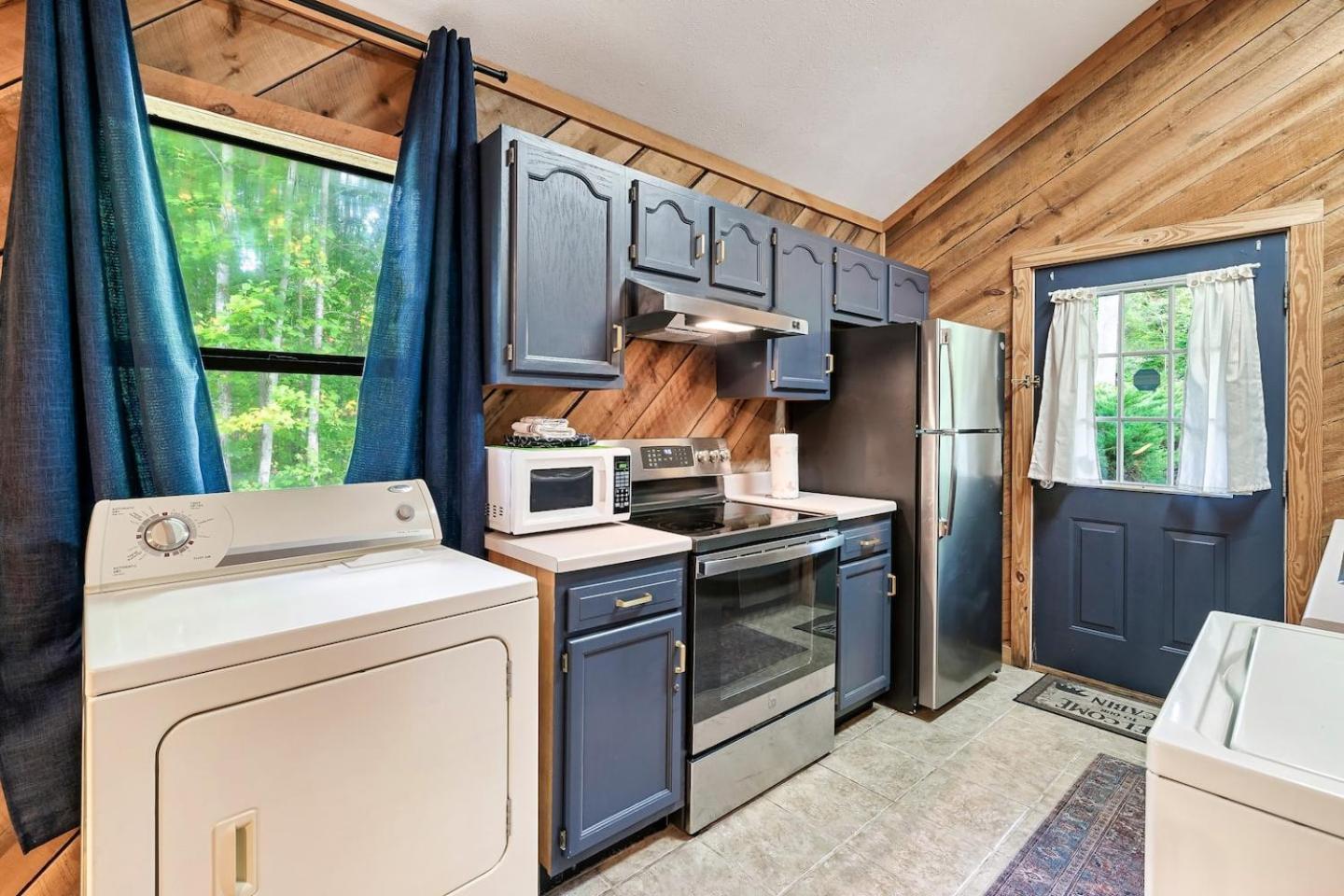 Romantic Mtn Cabin Hot Tub & Jacuzzi Views Sevierville Bagian luar foto